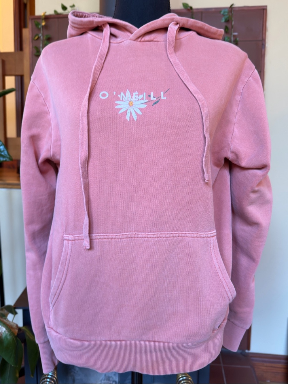 #355- O'Neill Dusty Pink Daisy Pullover Hoodie